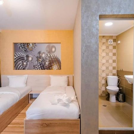 Hotel Пиргуля Miladinowzi Exterior foto